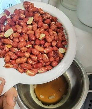 炸甜花生怎么做？有哪些步骤和技巧？