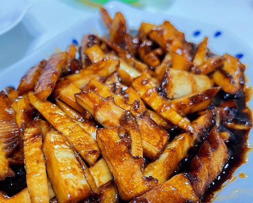 炸笋饼的做法是什么？如何在家轻松制作美味的炸笋饼？