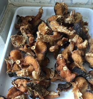 炸酥鱼怎么做才酥脆？家庭版炸酥鱼制作方法有哪些常见问题？
