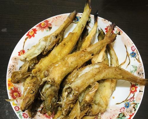 炸沙丁鱼怎么做才酥脆？有哪些常见问题需要注意？