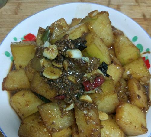 炸肉丸清烧冬瓜怎么做？步骤和技巧有哪些？