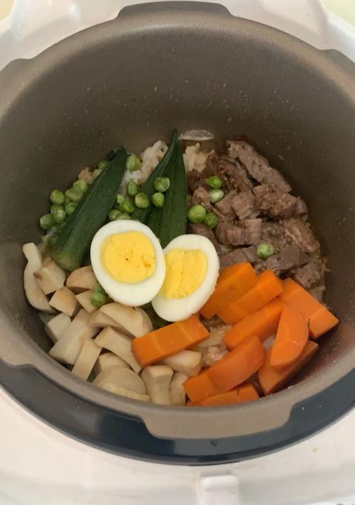 什锦焖饭怎么做营养又美味？步骤和秘诀是什么？