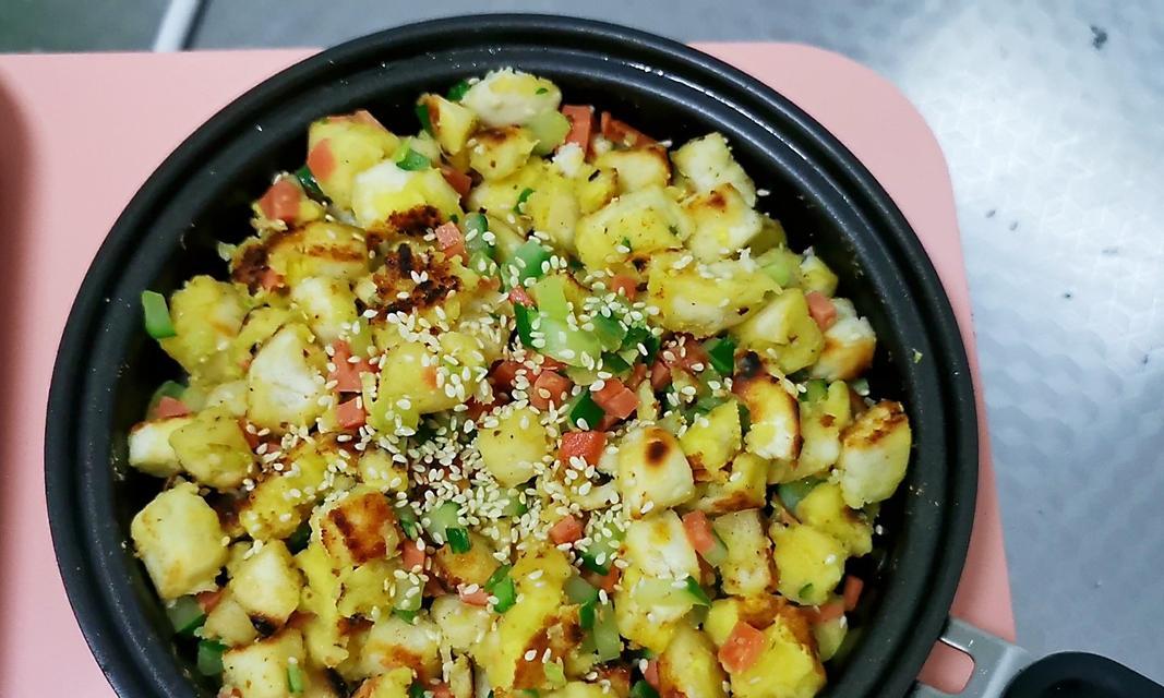营养炒馒头片的做法是什么？如何在家轻松制作？