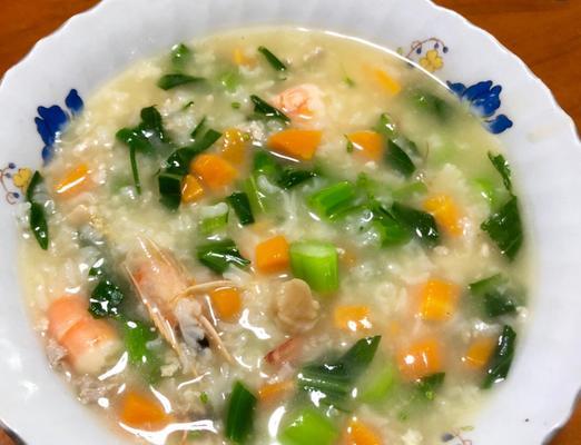 如何在家制作营养菠菜瑶柱瘦肉粥？步骤和常见问题解答？