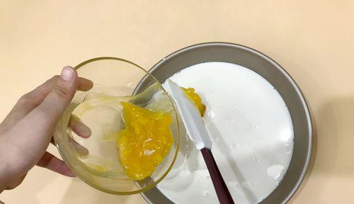 樱桃椰浆双色果冻怎么做？步骤和技巧是什么？
