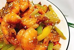 樱桃虾仁的做法是什么？如何在家轻松制作？