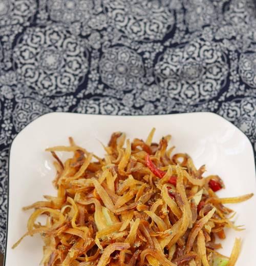 银鱼小煎饼怎么做？步骤和技巧有哪些？