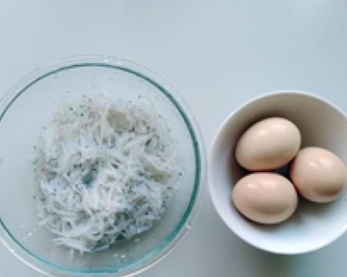 银鱼水蒸蛋怎么做？有哪些小技巧能做出嫩滑口感？