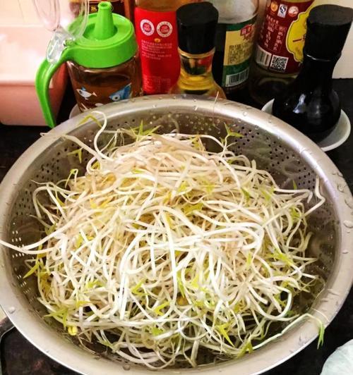 银牙蛋丝的做法是什么？步骤和技巧有哪些？