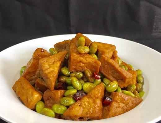 银杏烧豆腐怎么做？步骤和技巧有哪些？
