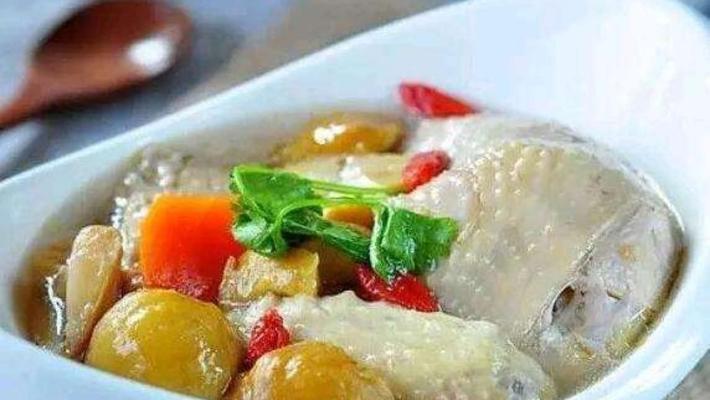 银耳紫菜鸡蛋汤怎么做？有哪些健康益处？