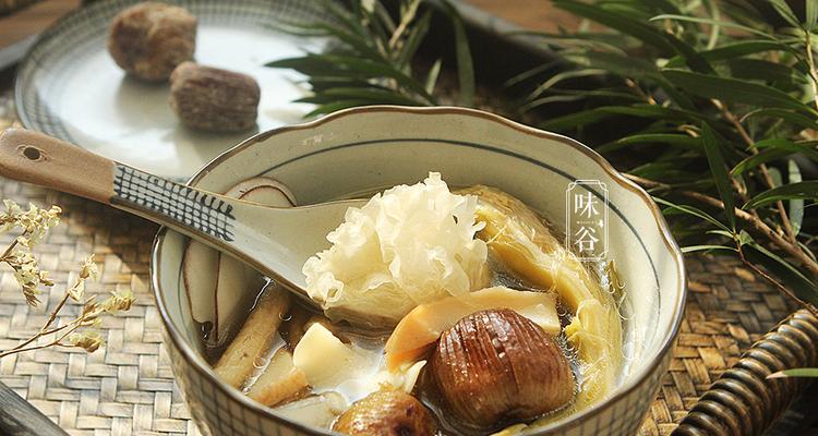 银耳沙参饮怎么做？有哪些健康益处？