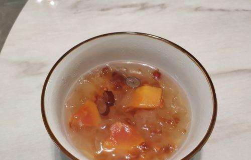 银耳红豆糖水怎么做？有哪些步骤和技巧？