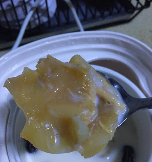 银耳炖花胶怎么做？步骤和注意事项是什么？