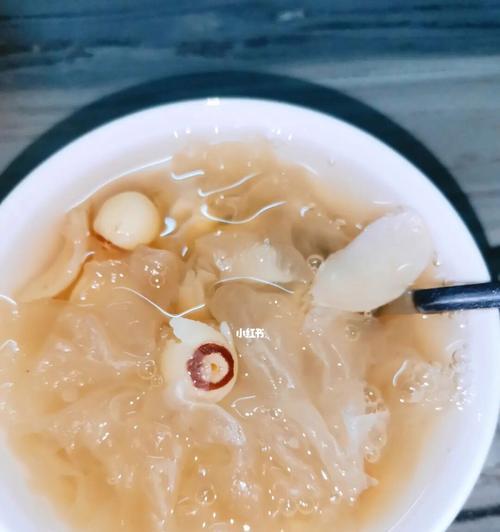 银耳百合莲子糖水怎么做？步骤和常见问题解答？
