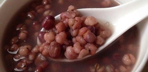 薏仁米红豆粥怎么做？有哪些健康益处？