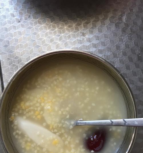 薏米山药红枣粥怎么做？有哪些健康益处？