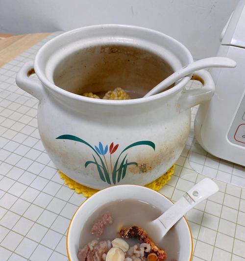 薏米苦瓜汤的做法是什么？如何在家轻松制作？