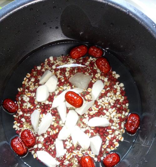 薏米红豆红枣粥的做法是什么？如何在家轻松制作？