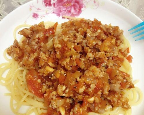 意式肉酱面怎么做？有哪些步骤和技巧？