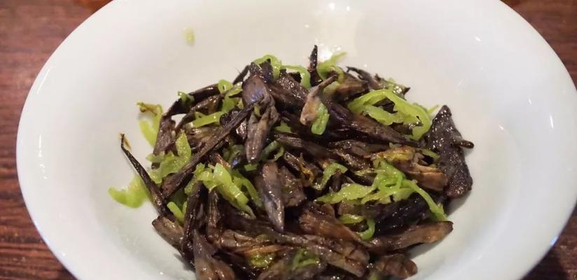 易门野生干巴菌炒饭怎么做？步骤和技巧有哪些？