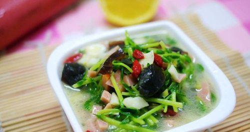 一家人砂锅饭怎么做？步骤和技巧有哪些？