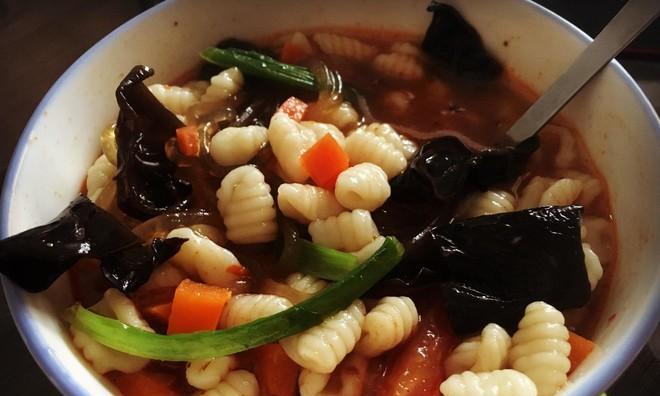 一锅烩麻食怎么做？详细步骤和技巧是什么？
