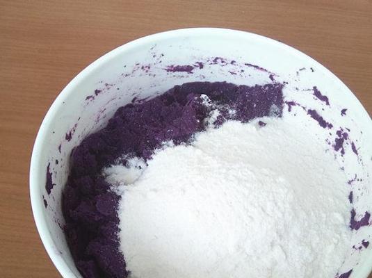 叶子豆沙面包的做法是什么？如何在家轻松制作？