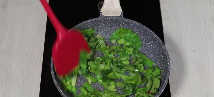 野香芥菜肉包怎么做？详细步骤和技巧是什么？