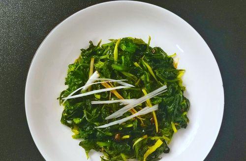 野芹菜叶豆腐汤怎么做？有哪些健康益处？