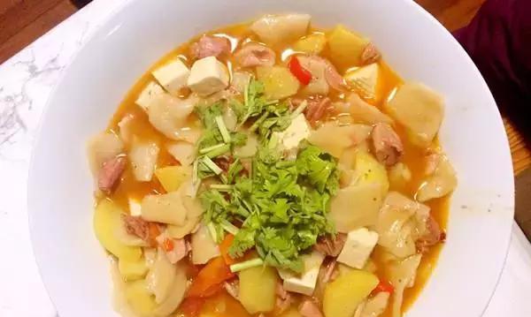 野蘑菇揪片子怎么做？步骤和技巧有哪些？