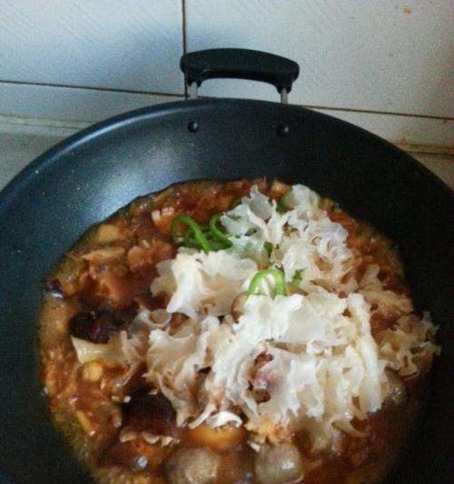 野菇鸭肉肝炖饭的做法是什么？如何做出美味的野菇鸭肉肝炖饭？