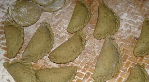 野草黄金饼怎么做？制作过程中有哪些常见问题？