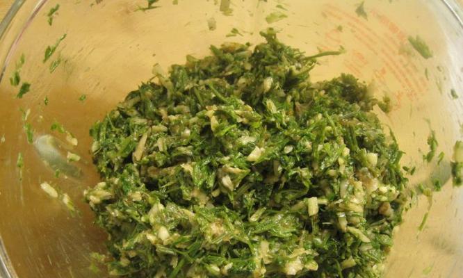 野菜蒸饺怎么做？有哪些简单易学的步骤？