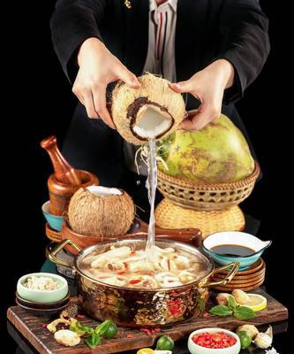 椰子鸡怎么做才正宗？椰子鸡的家常做法有哪些？