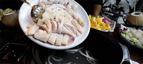椰子鸡怎么做才正宗？椰子鸡的家常做法有哪些？