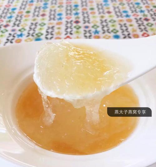 椰汁木瓜蒸燕窝怎么做？步骤和注意事项是什么？