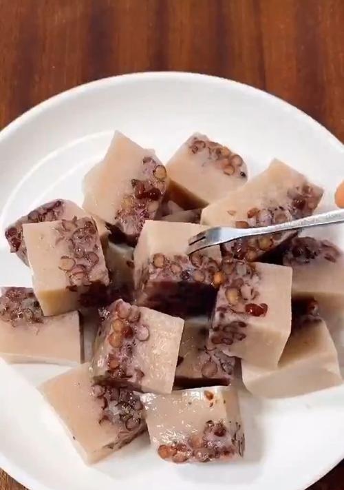 椰汁红豆糕怎么做？步骤和技巧是什么？