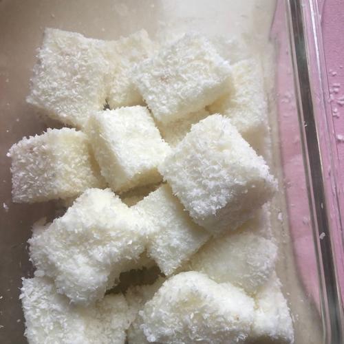 椰蓉牛奶小方怎么做？详细步骤和常见问题解答？