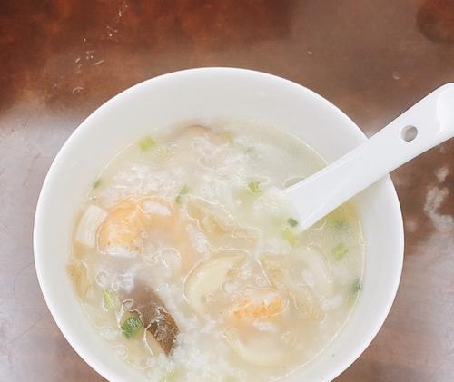 瑶柱糯米粥怎么做？有哪些步骤和技巧？