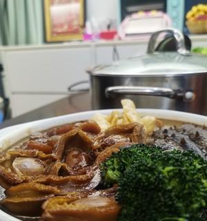 瑶柱花菇炖鸡脚的做法是什么？步骤详解有吗？