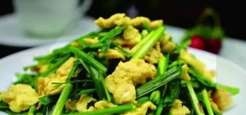 如何制作养胃健脾的夏日小菜？有哪些简单易学的食谱推荐？