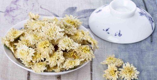 养肝明目花草茶怎么做？有哪些步骤和注意事项？