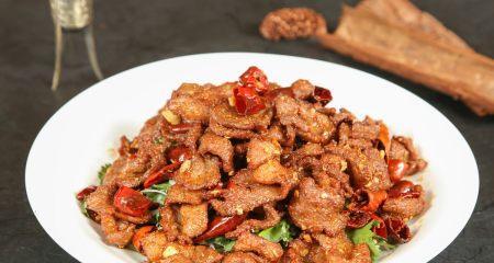 洋葱孜然炒羊肉和非孜然羊肉的做法有什么不同？