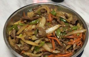 洋葱柚子炒番茄怎么做？有哪些步骤和技巧？