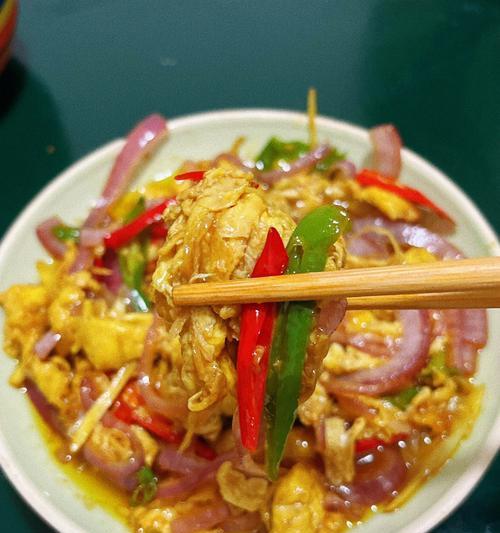 洋葱也爱吃豆腐怎么做？有哪些创意食谱推荐？