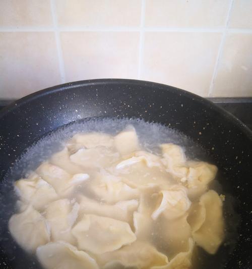 洋葱鲜肉饺子怎么做？有哪些步骤和技巧？