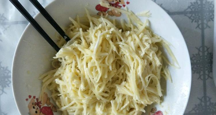 洋葱土豆丝饼怎么做？步骤和技巧有哪些？