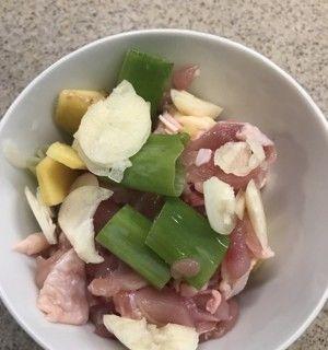 洋葱双椒肉丝的做法是什么？如何做出美味的洋葱双椒肉丝？