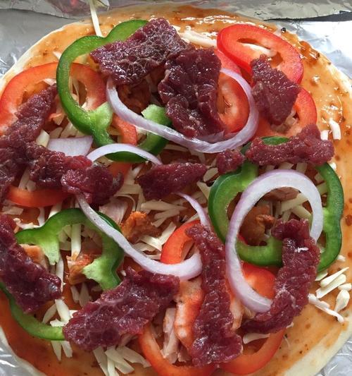 洋葱牛肉披萨怎么做？在家轻松制作的秘诀是什么？